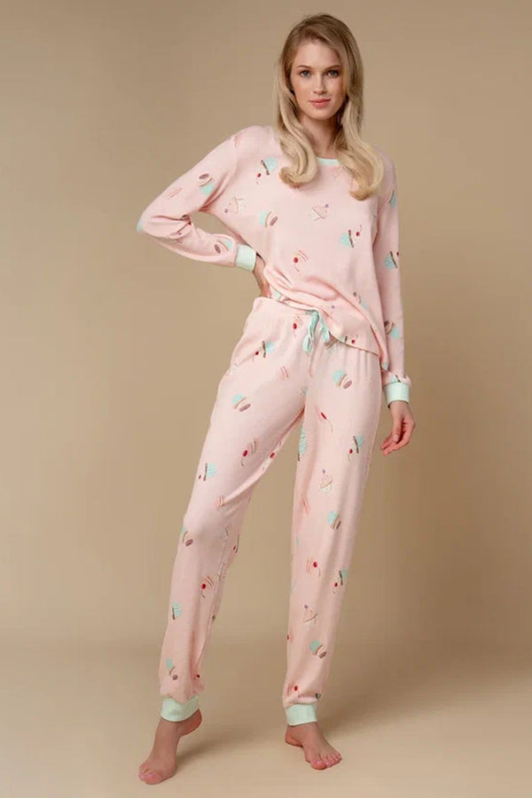 NEW 2025 Cozy Santa Print Lounge Set – Holiday Long Sleeve Top & Pants